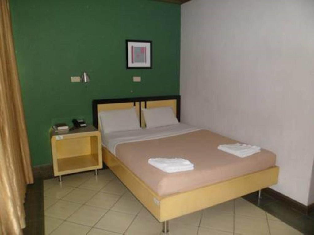 Riverside Inn Babuy Pokoj fotografie
